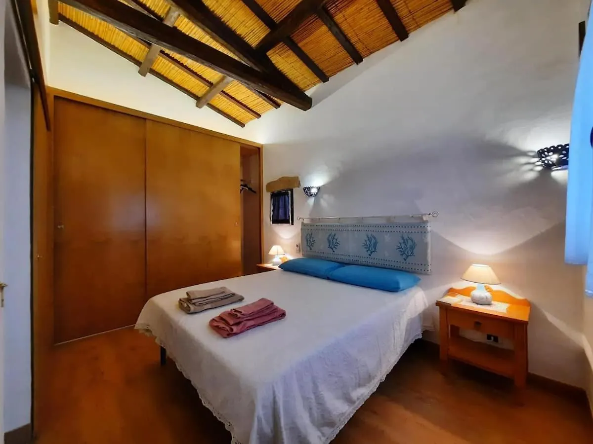 Agriturismo Cuile Querce Lägenhet Campanedda
